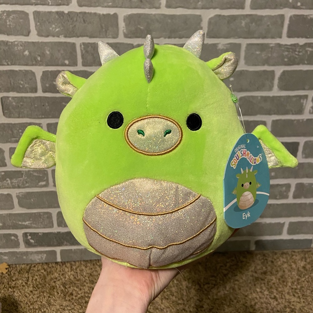 Eyk Squishmallow